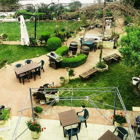 Bed & Breakfast Palazzo Baffa 3*