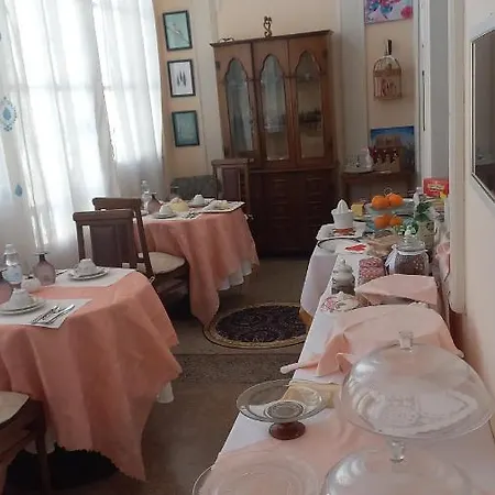 Palazzo Baffa Alojamento de Acomodação e Pequeno-almoço Galatina