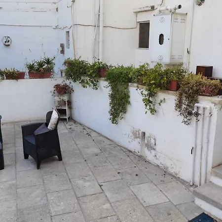 Palazzo Baffa Oda ve Kahvaltı 3*