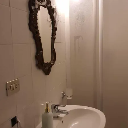 Palazzo Baffa Oda ve Kahvaltı 3*